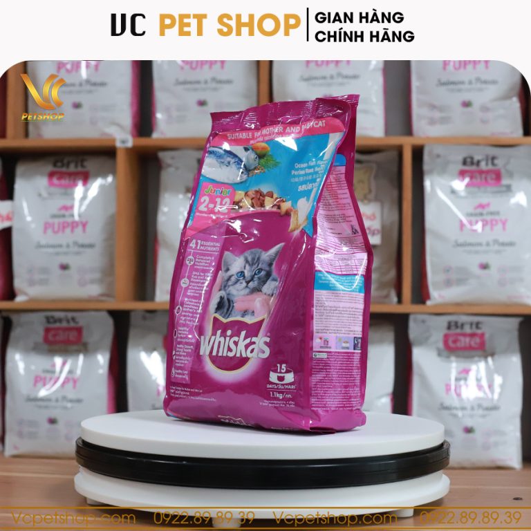 Thức ăn cho mèo con Whiskas Junior vị cá biển và sữa