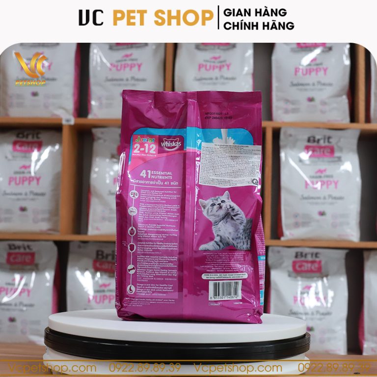 Thức ăn cho mèo con Whiskas Junior vị cá biển và sữa